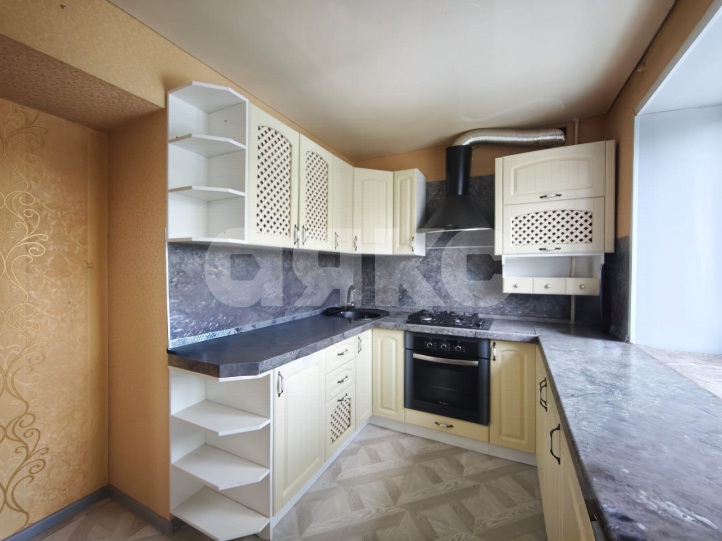 Фото №2: 4-комнатная квартира 63 м² - Советск, ул. Красноармейская, 3