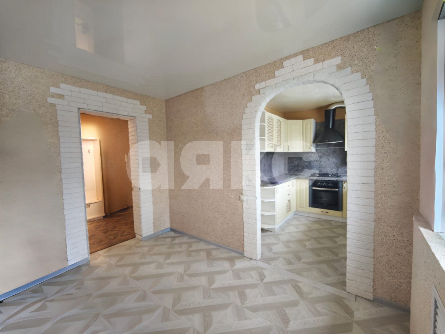 Фото №4: 4-комнатная квартира 63 м² - Советск, ул. Красноармейская, 3