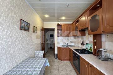 Фото №1: 3-комнатная квартира 65 м² - Тула, мкр. Советский территориальный округ, ул. Братьев Жабровых, 8